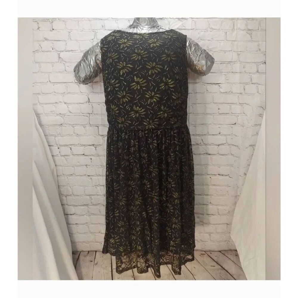 The Vanity Room Vintage Womens PLUS Size 1X Black/Gold Floral Lace Dress